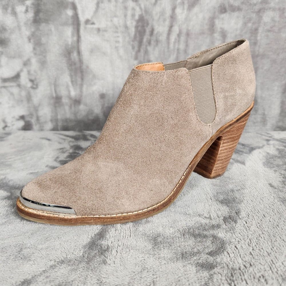 Dolce Vita Carlin Bootie Womens 9.5 Beige Taupe Suede Leather Slip On Western